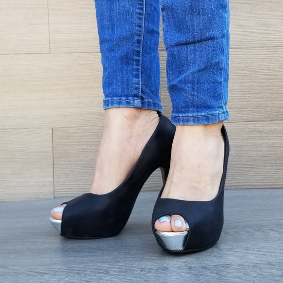 Sexy Black Metallic Peep Toe Platform High Heels - Picture 5 of 8